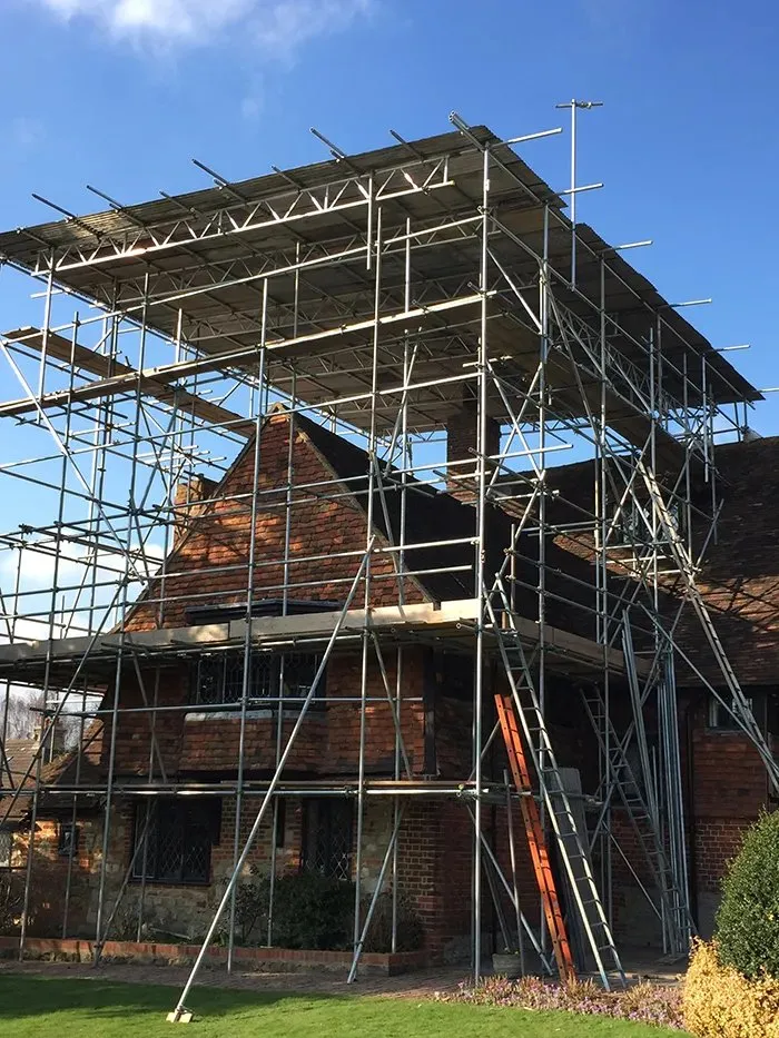 Residential roof replacement scaffolding by Pinnacle Scaffolding